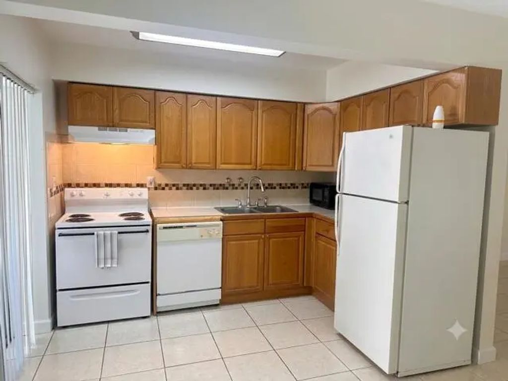 1511 Se 23rd Avenue #1, Pompano Beach