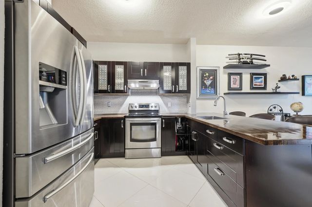 3 of 70 - 5673 Nw 117th Avenue, Coral Springs, FL