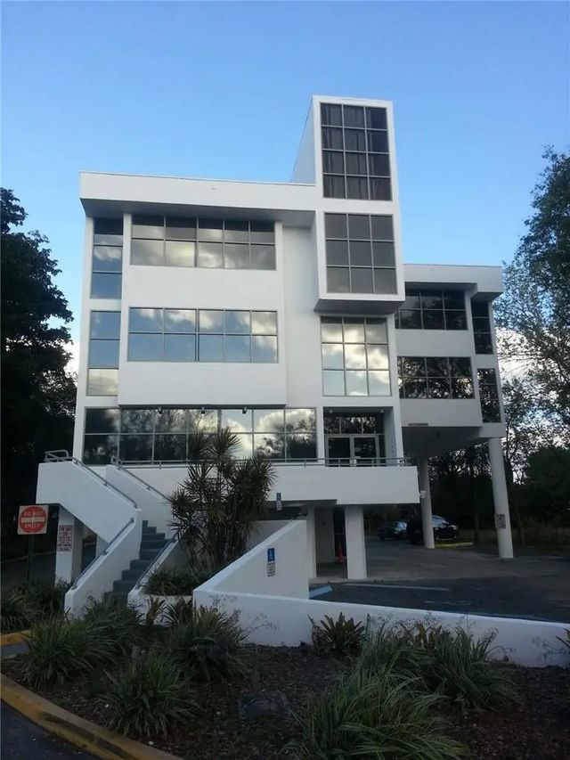 8400 N University Drive #316, Tamarac