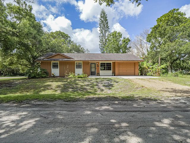 8745 24th Street, Vero Beach