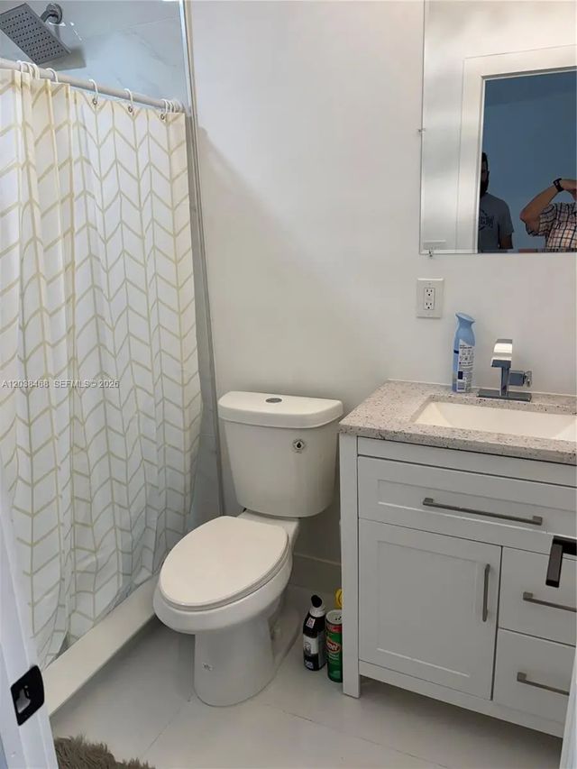 4 of 11 - 1336 Nw 6th Avenue, Fort Lauderdale, FL