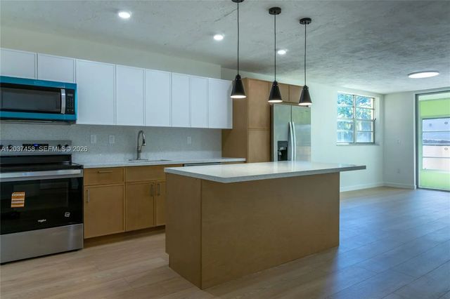 2 of 41 - 7300 Nw 17th Street #112, Plantation, FL