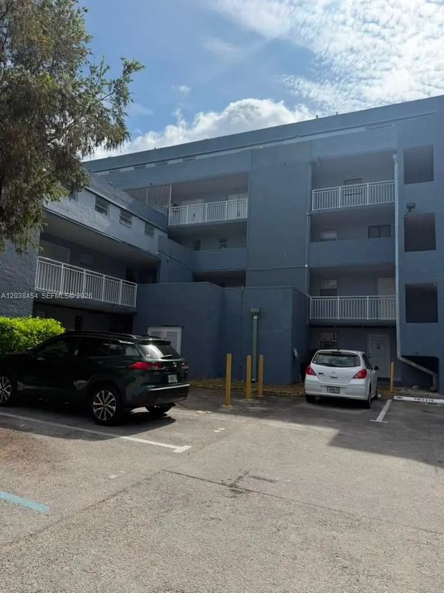 4 of 10 - 9375 Fontainebleau Boulevard #l225, Miami, FL