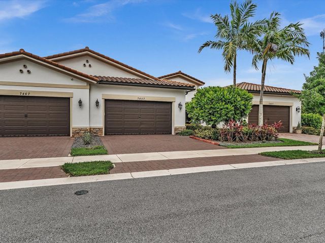 7457 S Blue Spring Drive, Parkland