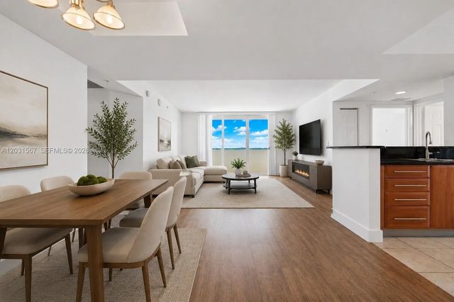 5 of 28 - 3232 Sw 22nd Terrace #802, Miami, FL