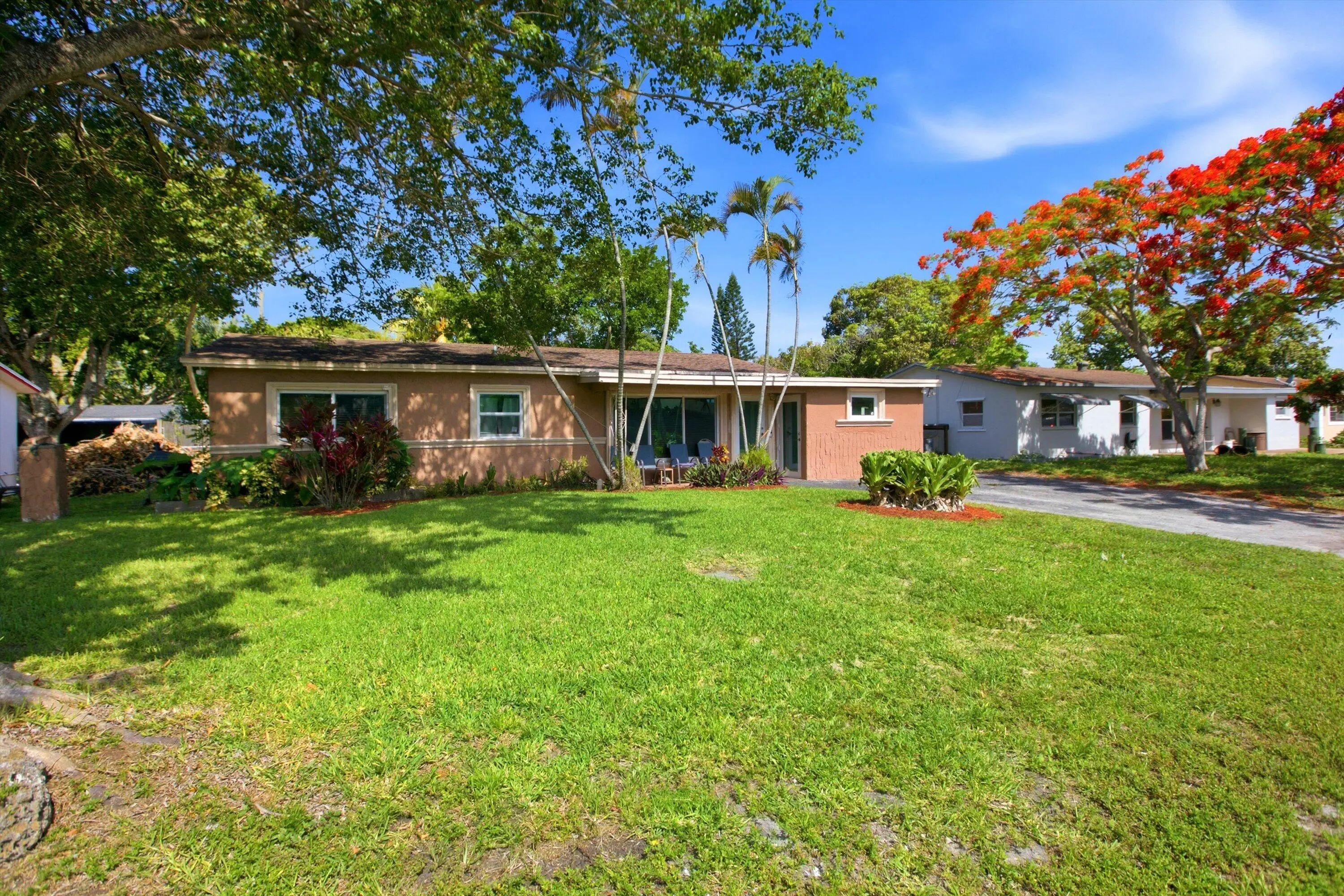 1671 N Cypress Road, Pompano Beach