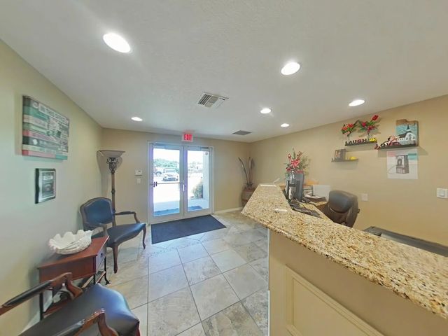 3 of 28 - 806 Nw 9th Street, Okeechobee, FL