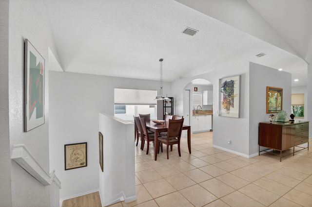 5 of 76 - 7910 Laina Lane #3, Boynton Beach, FL