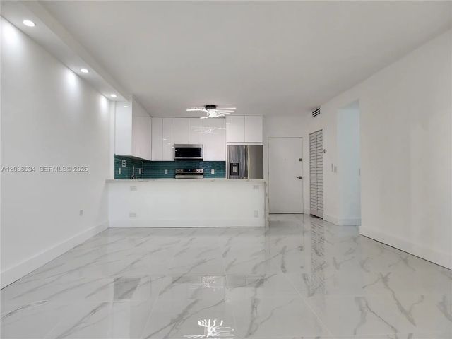 4 of 36 - 3505 S Ocean Drive #716, Hollywood, FL