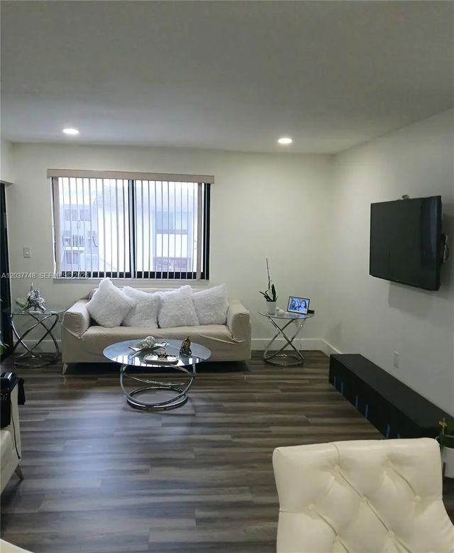 5 of 23 - 6365 W 27th Court #24-8, Hialeah, FL