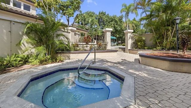 4 of 41 - 4341 W Mcnab Road #10, Pompano Beach, FL