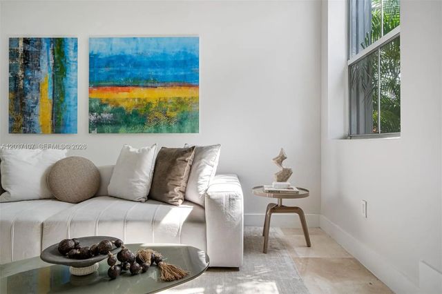 3 of 30 - 21156 Ne 33rd Avenue, Aventura, FL