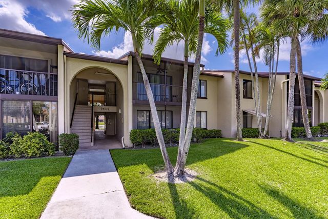 610 Sea Pine Way #b2, Greenacres