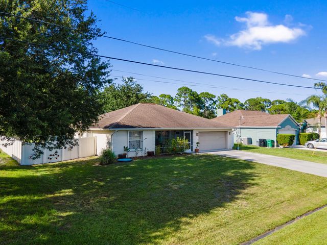 3 of 65 - 2001 Sw Fears Avenue, Port St. Lucie, FL