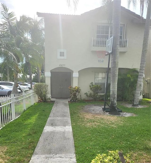 2 of 41 - 10877 Nw 8th Street, Pembroke Pines, FL