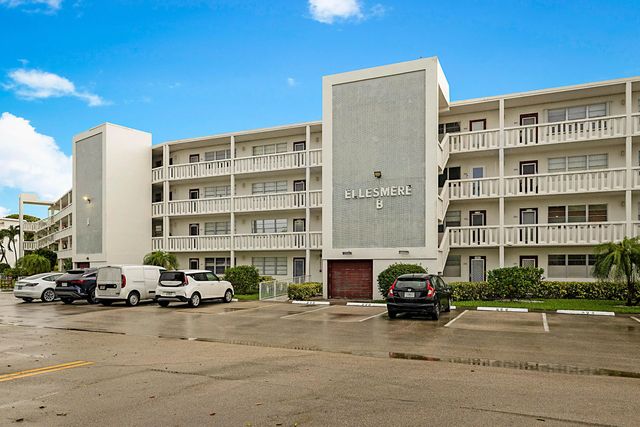 1023 Ellesmere B, Deerfield Beach