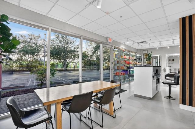 3 of 21 - Second Generation Second Generation Beauty Salon For Lease In Hialea, , FL