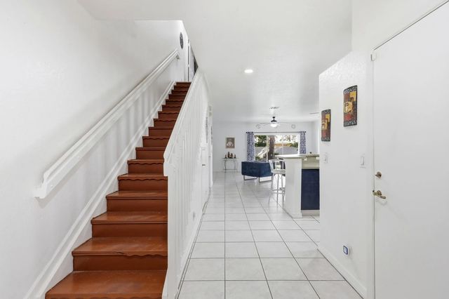 4 of 32 - 13352 Georgian Court, Wellington, FL