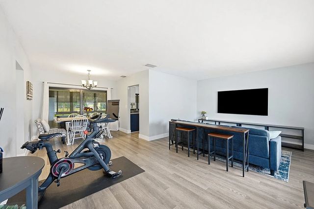 3 of 25 - 8370 Nw 26th Place, Sunrise, FL