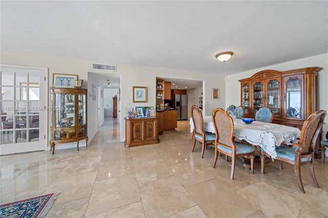 3 of 17 - 11 Island Avenue #1708, Miami Beach, FL