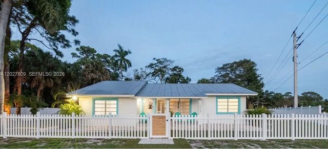 4 of 80 - 1023 Se 7th Street, Stuart, FL