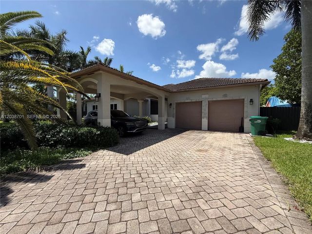 4 of 39 - 16940 Sw 296th Street, Homestead, FL