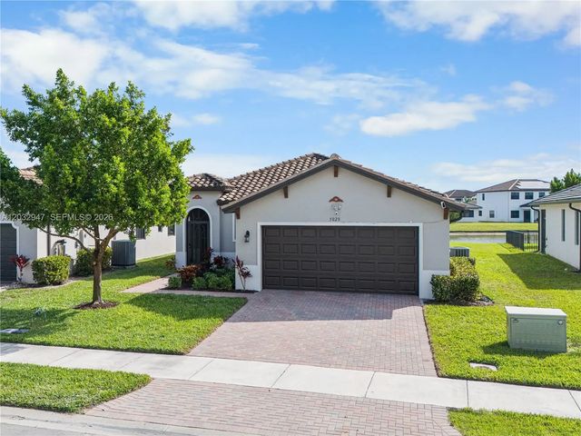 5028 Arancia Lane, Ave Maria