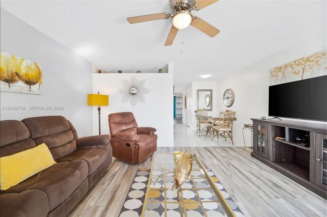 5 of 35 - 15610 Ne 6th Avenue #34c, Miami, FL