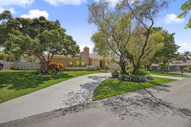 5 of 40 - 7880 Sw 180th Terrace, Palmetto Bay, FL