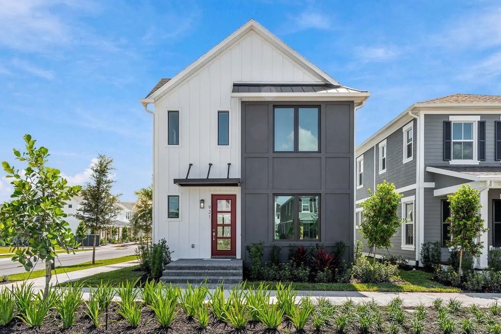 921 Sw Newfield Avenue, Palm City