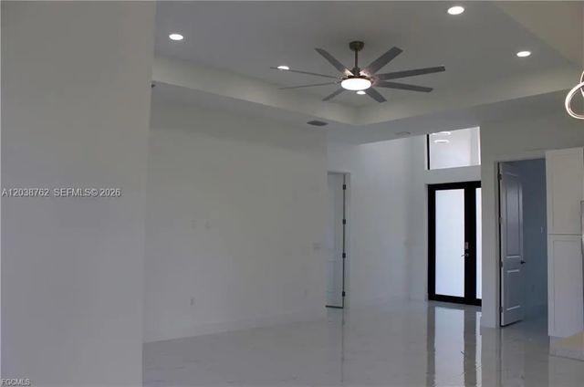 4 of 25 - 3316 7th Street Sw, Lehigh Acres, FL