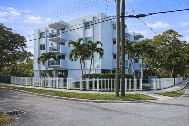 1090 Ne 129th Street #205, North Miami