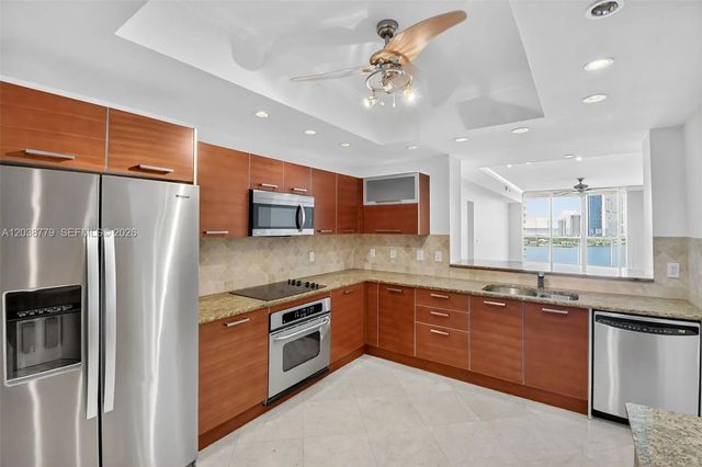2 of 38 - 3330 Ne 190th Street #1611, Aventura, FL