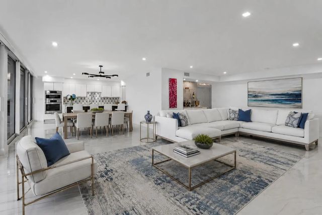 4 of 21 - 3300 S Ocean Boulevard #401s, Palm Beach, FL