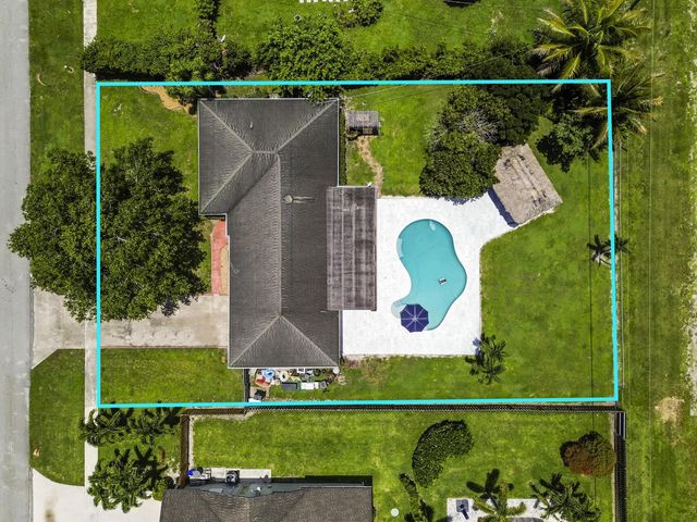5 of 35 - 7635 Oakmont Drive, Lake Worth, FL