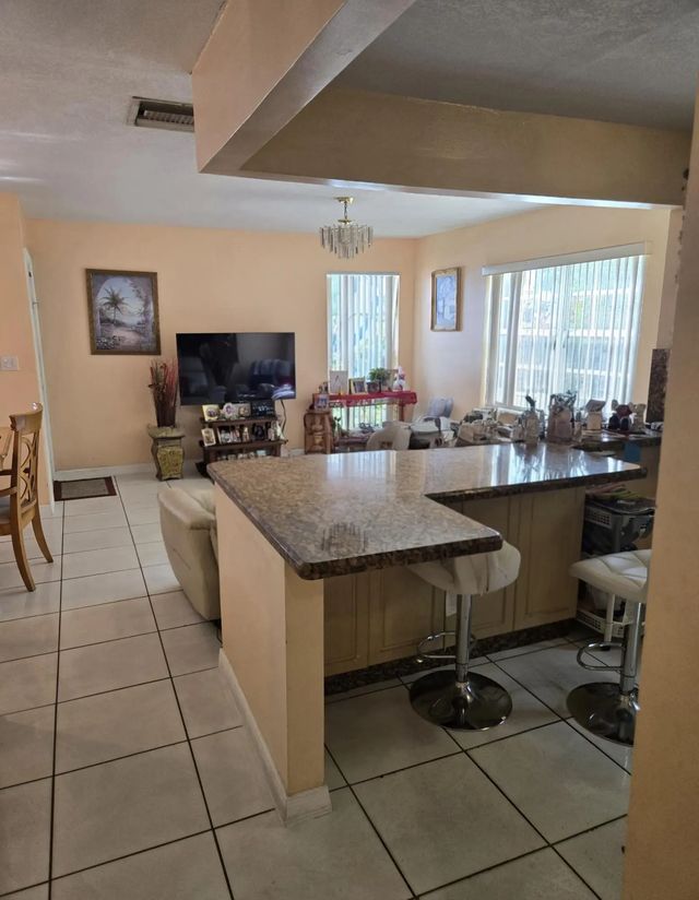 3 of 25 - 11302 Sw 7th Street, Miami, FL