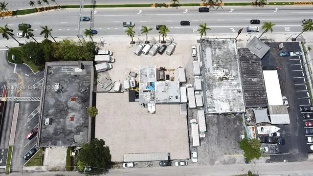2 of 13 - 2814-2820 Hollywood Boulevard, Hollywood, FL