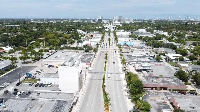 5 of 13 - 2814-2820 Hollywood Boulevard, Hollywood, FL