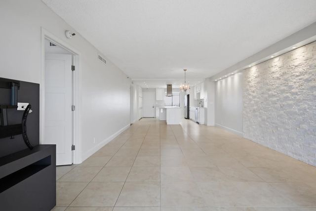 4 of 28 - 2215 Cypress Island Drive #906, Pompano Beach, FL