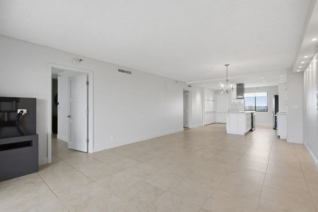 5 of 28 - 2215 Cypress Island Drive #906, Pompano Beach, FL