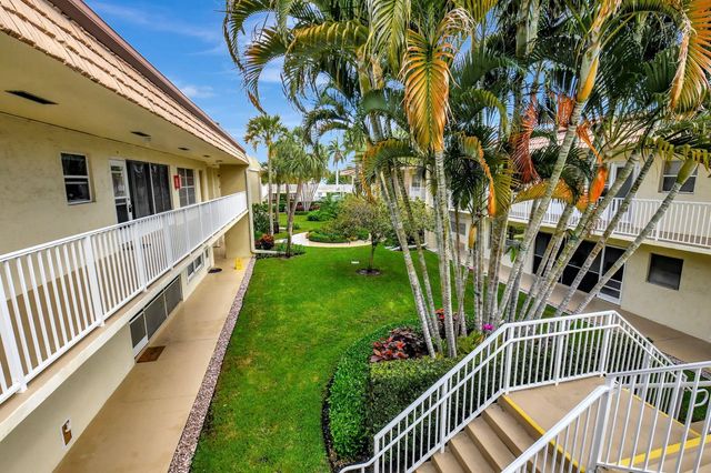4 of 42 - 638 Snug Harbor Drive #e11, Boynton Beach, FL