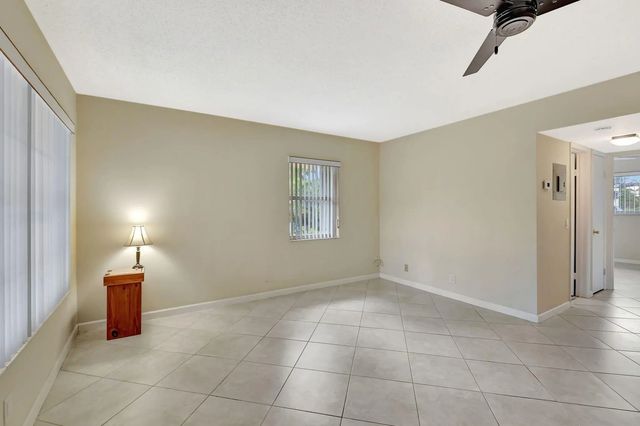 5 of 42 - 638 Snug Harbor Drive #e11, Boynton Beach, FL
