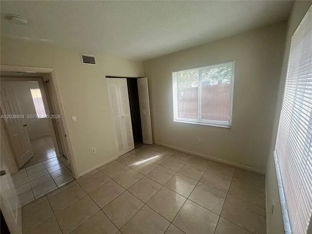 5 of 20 - 1419 Sw 22nd Avenue, Miami, FL