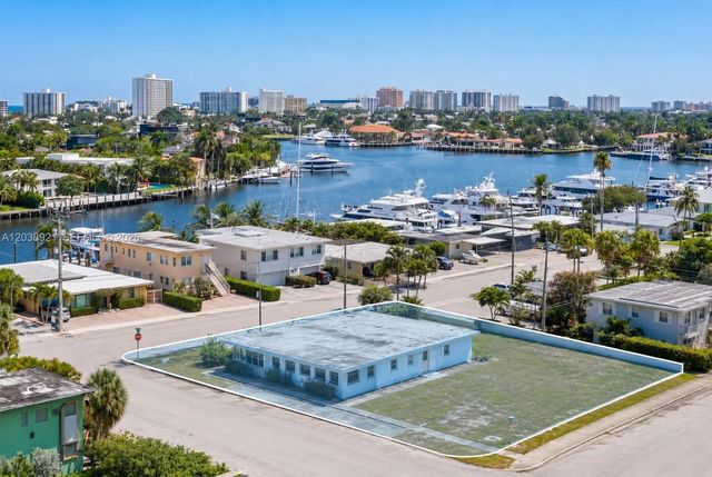 2 of 7 - 840 Ne 19th Way, Fort Lauderdale, FL