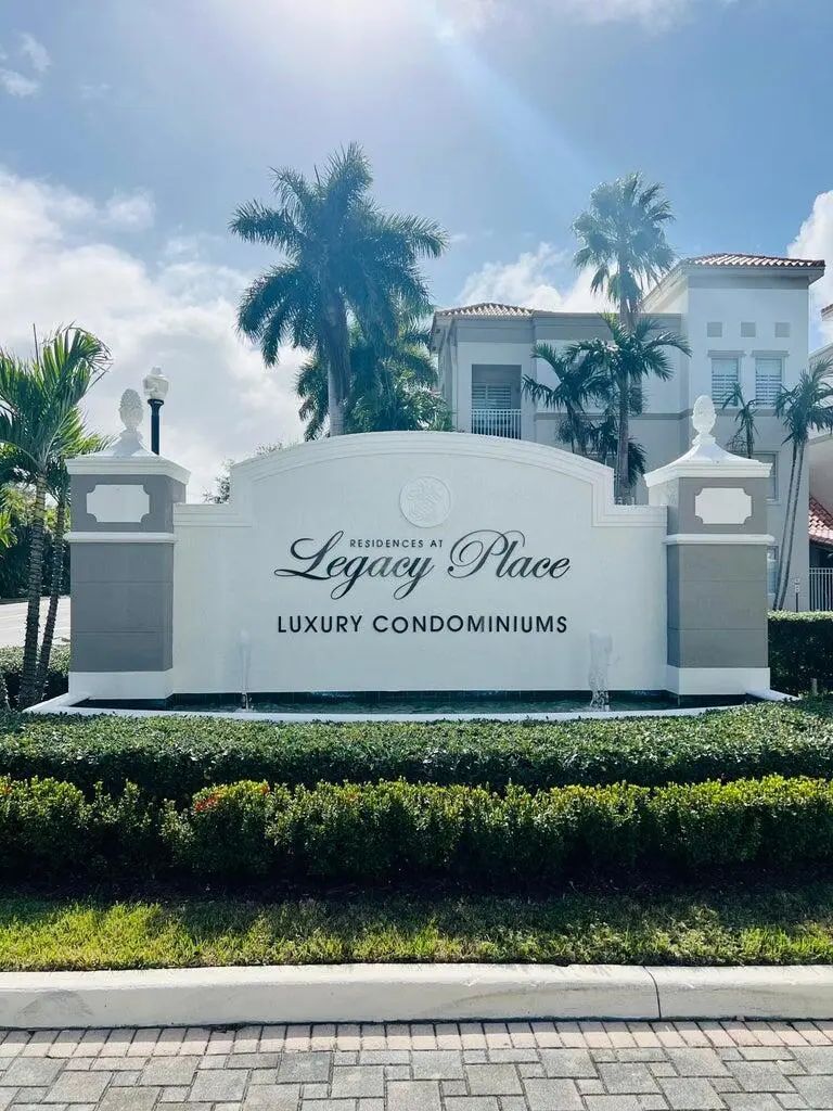 11021 Legacy Lane #302, Palm Beach Gardens property for sale