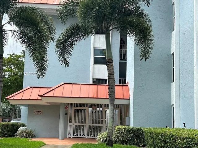 2 of 23 - 605 S Pine Island Road #404a, Plantation, FL