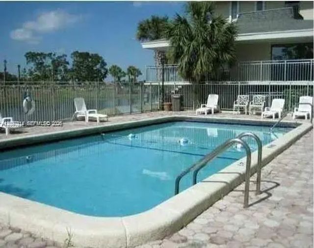 5 of 23 - 605 S Pine Island Road #404a, Plantation, FL