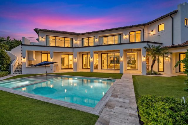 2300 Ne 34th Court, Lighthouse Point