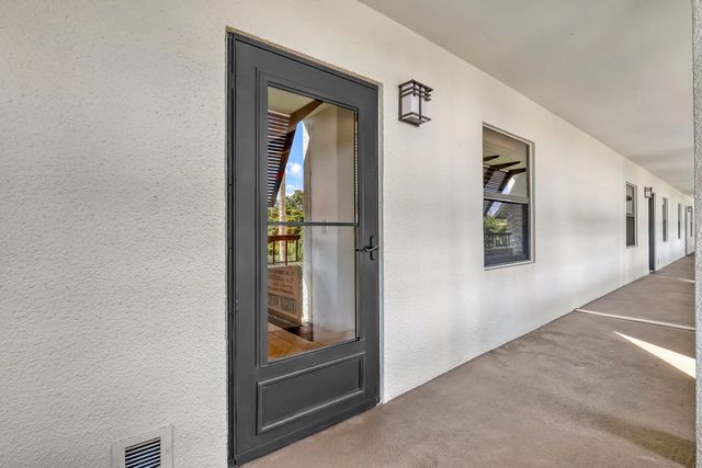 356 Golfview Road #403, North Palm Beach