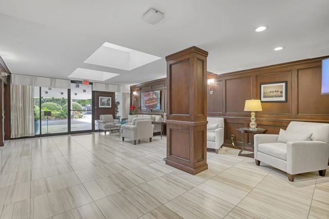 4 of 34 - 356 Golfview Road #403, North Palm Beach, FL